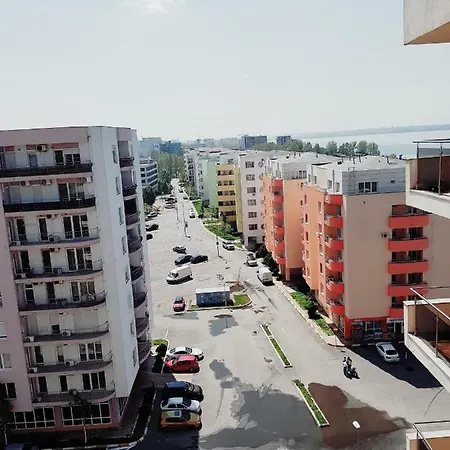 Sea View Apartment Mamaia
